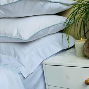 T300 Percale cotton housewife pillowcases with pipping