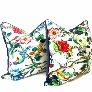 Flowers & birds velvet set of 2 cushions