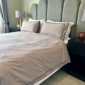 T300 100% Percale Dark stone with grey ribbon trim